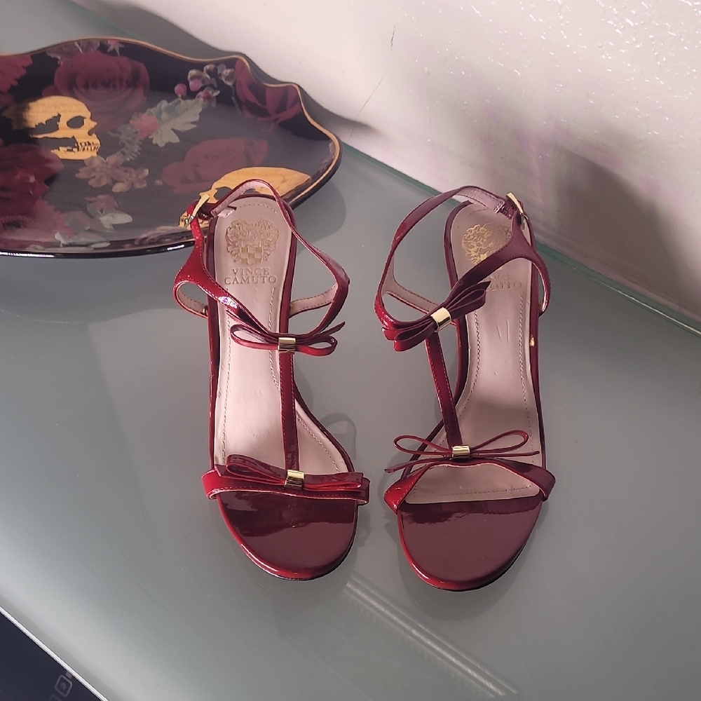 Vince Camuto Burgundy Strappy Heels